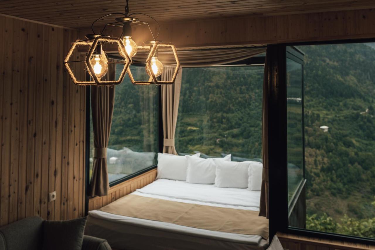 Unique Boutique Hotel Near Batumi Zeda Chkhutuneti Kültér fotó