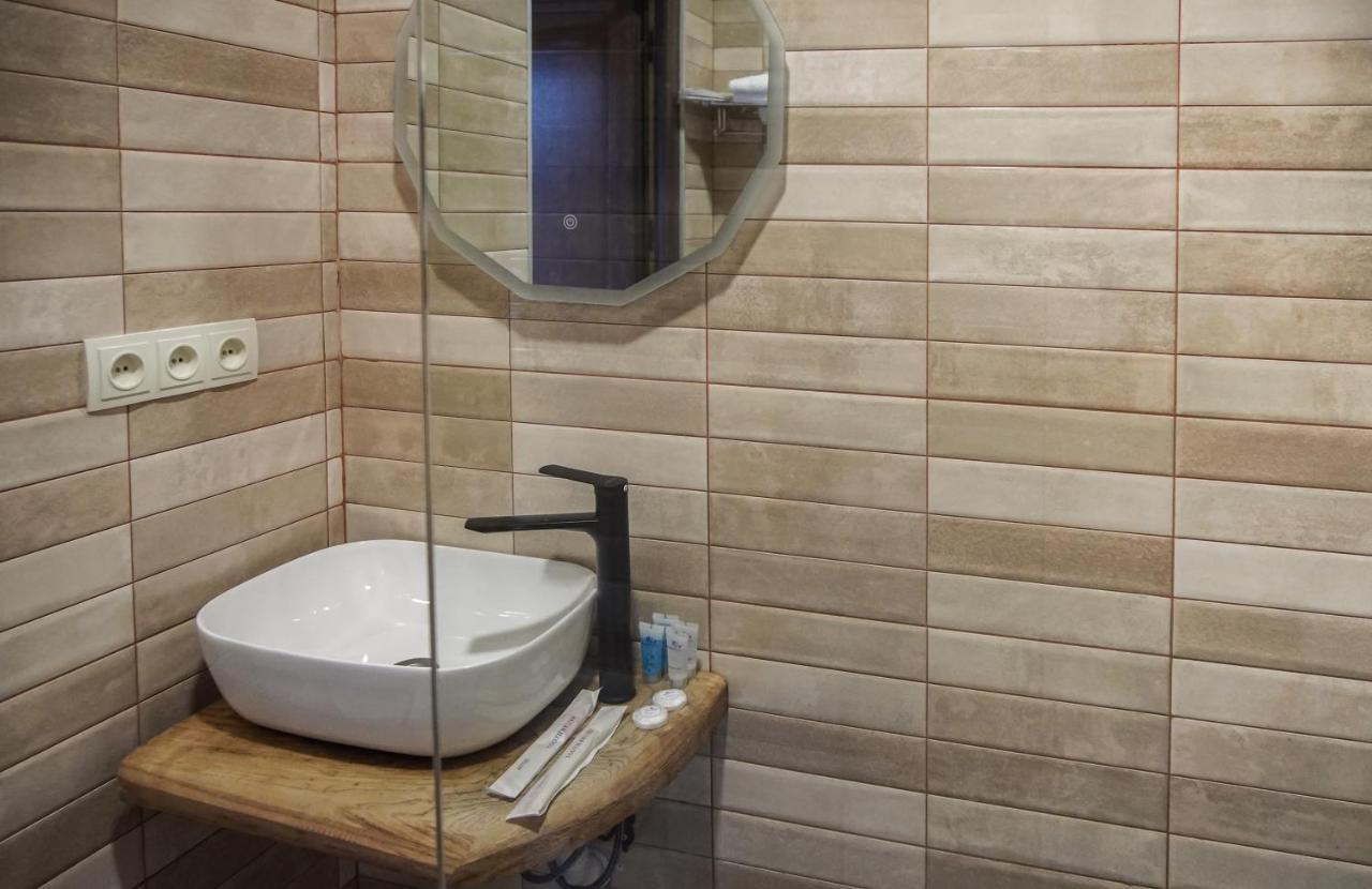 Unique Boutique Hotel Near Batumi Zeda Chkhutuneti Kültér fotó